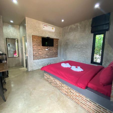 Hotel The Loft House Sakaeo Watthana Nakhon Esterno foto