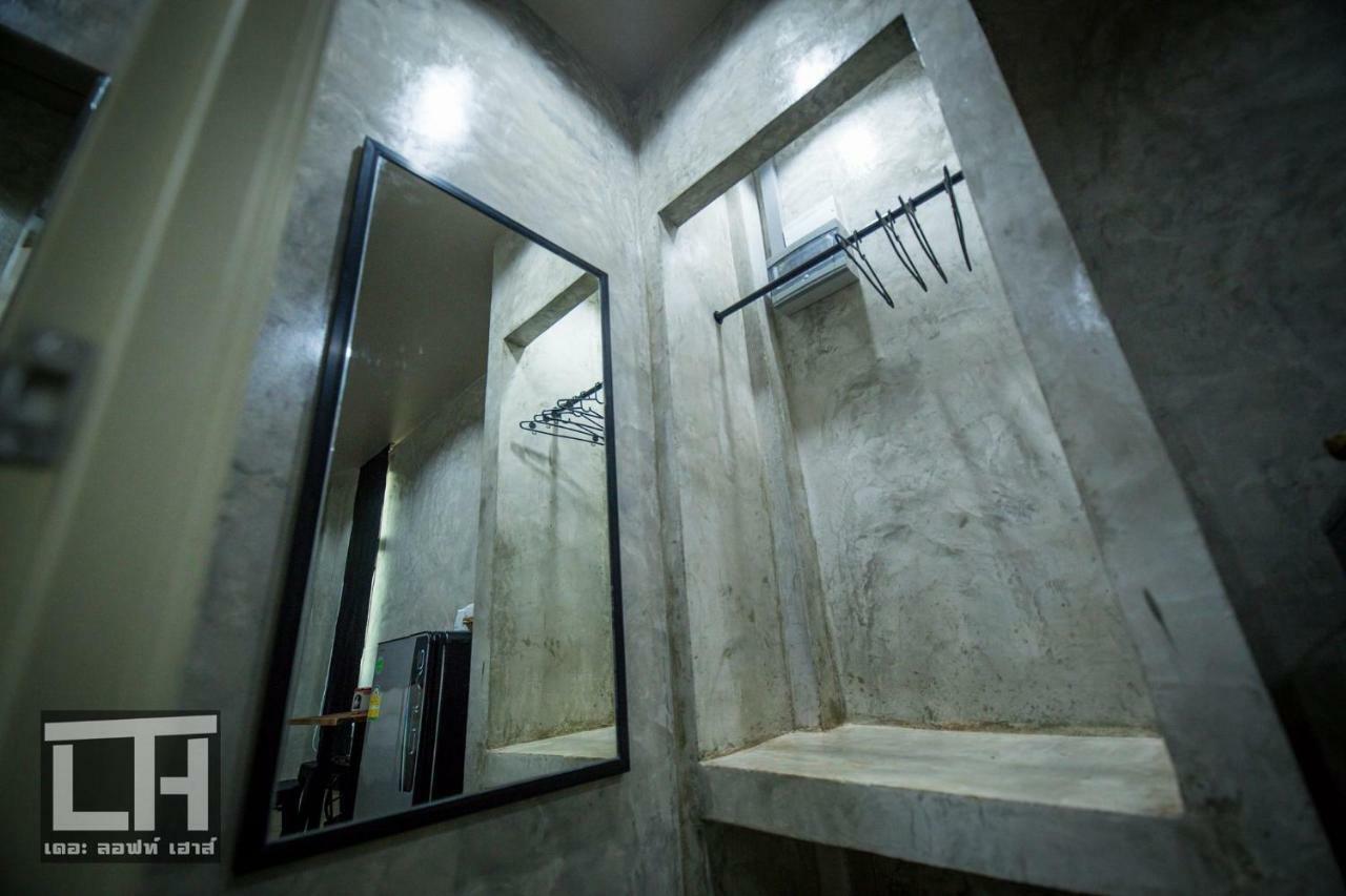 Hotel The Loft House Sakaeo Watthana Nakhon Esterno foto